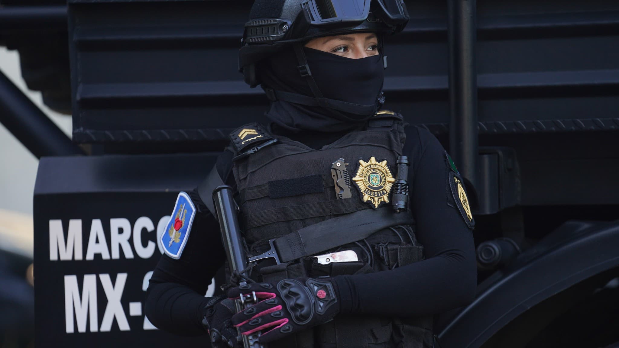 Genrebild: Polis i Mexiko.